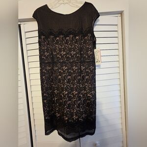 Chic Black Lace Dress